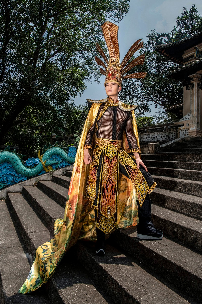 Huynh Vo Hoang Son doat giai A vuong 1 Mister Universe Tourism 2023-Hinh-4