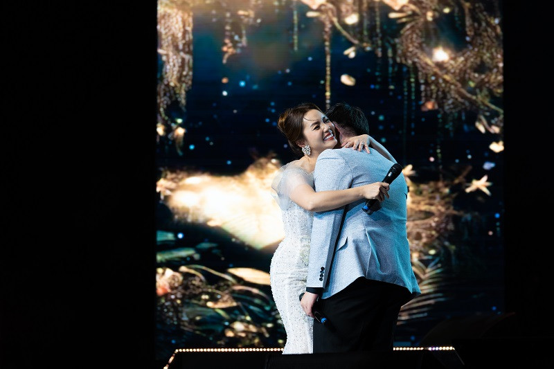 Ngoc Anh - To Minh Duc “dam cuoi” tren san khau “Con duong am nhac”-Hinh-6