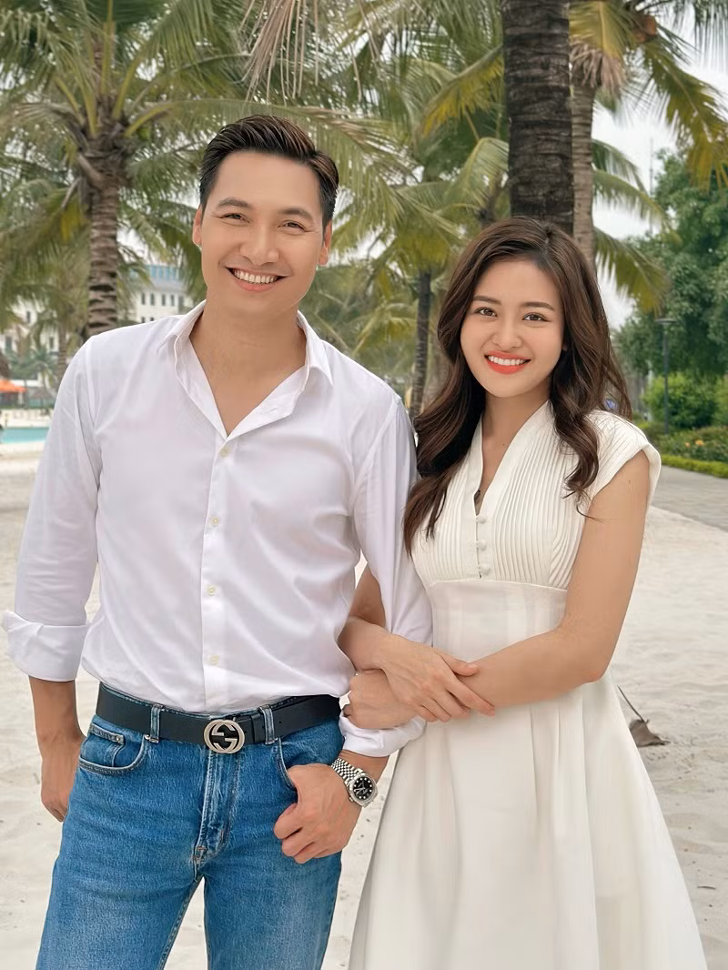 Diễn viên Thùy Anh cho rằng kết thúc buồn sẽ để lại nhiều dư âm cảm xúc cho người xem, khiến mọi người tiếc nuối và nhớ đến mối tình của cô thợ bánh - anh tổng tài sâu đậm hơn.