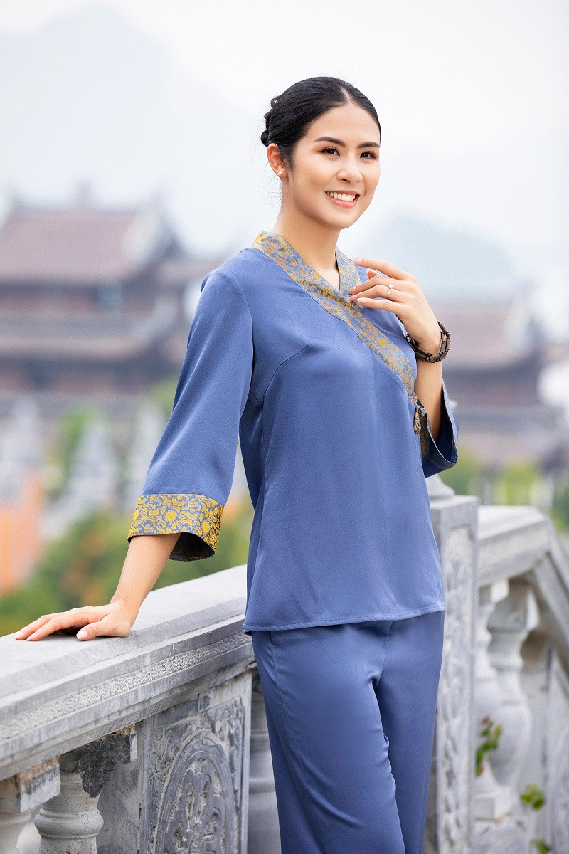 Năm 2022, người đẹp còn được bầu vào Ban chấp hành của Hội hữu nghị Việt Nam - Ấn Độ thành phố Hà Nội.