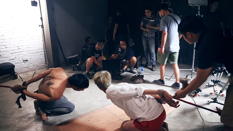 Luong Dinh Dung khong dam tin “Thanh pho ngu gat” qua ai kiem duyet-Hinh-3