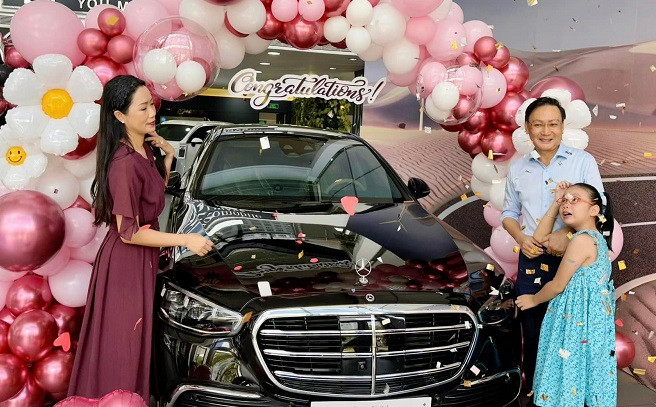 Được biết, tại Việt Nam, giá lăn bánh của xe khoảng 5,7 tỷ đồng.