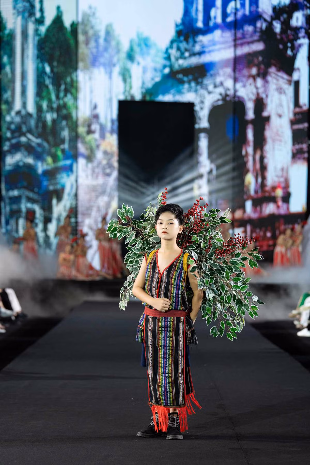 Star Kid International 2023 là giải thưởng danh giá do tạp chí thế giới MGI Magazine, tạp chí Alicio Thailand và Học viện toàn cầu LBMA Hàn Quốc phê duyệt và trao tặng.