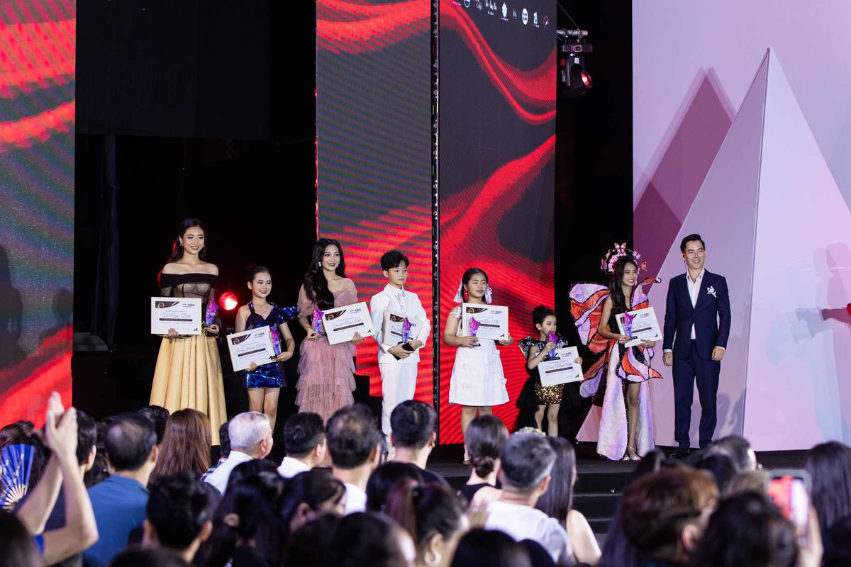 Được vinh danh với giải thưởng Star Kid International 2023 là sự công nhận rõ ràng nhất với những gì mà cháu trai của danh ca Ngọc Sơn đã đạt được trong suốt thời gian qua.