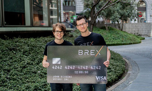 Bo hoc dai hoc, 2 thanh nien khoi nghiep kiem gan 20.000 ty