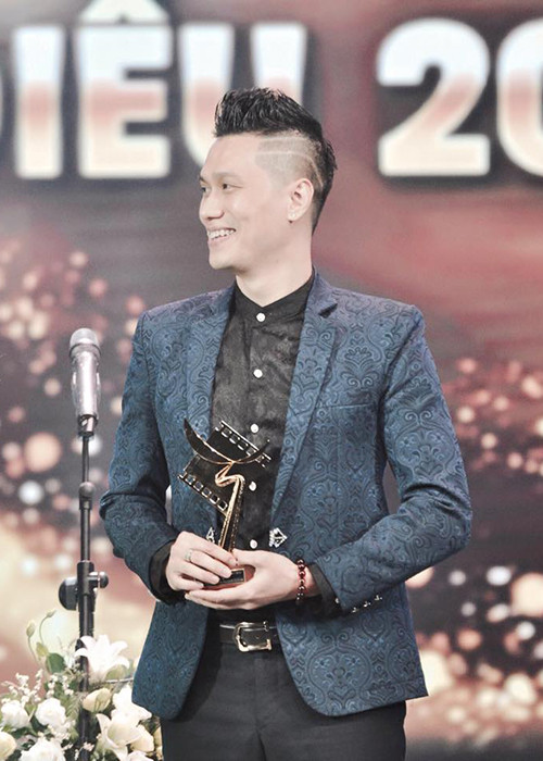  Việt Anh ngoài đời cũng phong độ giống như trong phim.