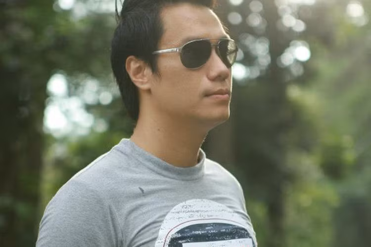 Nam diễn viên sinh năm 1981 ngày càng phong độ.