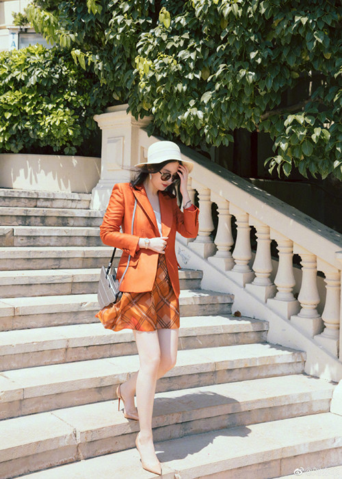 Mối quan hệ giữa Lưu Diệc Phi và Lưu Kiện Anh có lẽ chỉ ở mức đồng nghiệp, bạn bè.