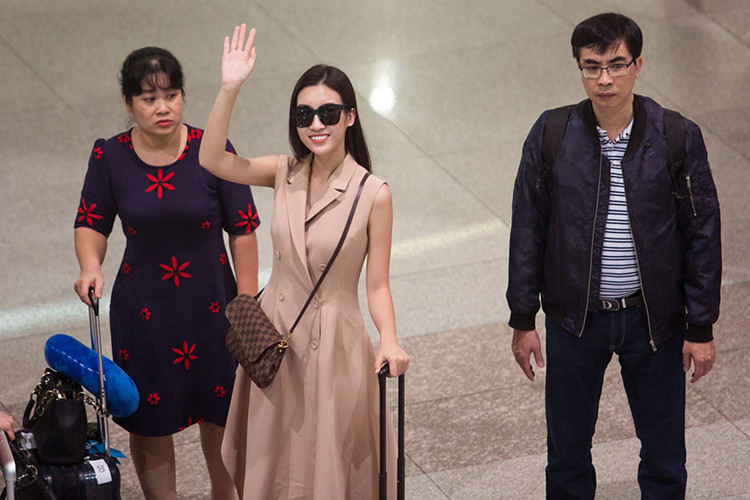 Khi Đỗ Mỹ Linh đăng quang Hoa hậu Việt Nam 2016, bà Thanh Hằng từng mất ăn mất ngủ vì những thông tin thất thiệt về con gái. Ảnh: Tiền Phong