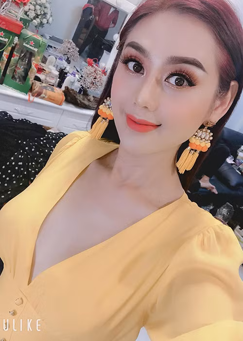 Lâm Khánh Chi trẻ trung, xinh đẹp trong hình ảnh được chỉnh sửa.