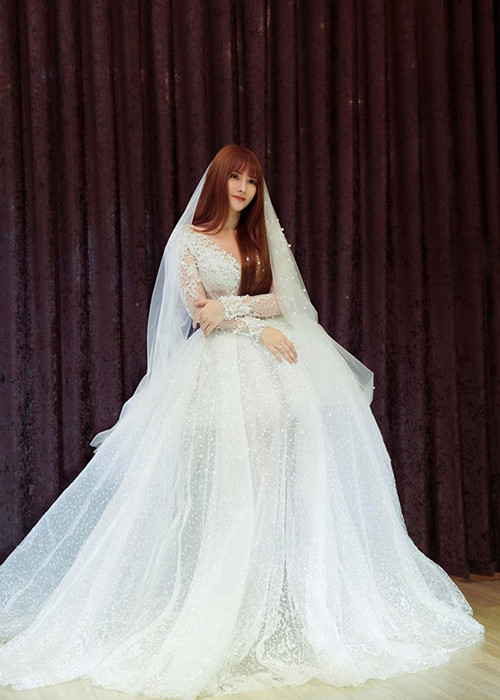 Quản lí truyền thông của Thu Thuỷ - stylist Nguyễn Thiện Khiêm phủ nhận tin đồn Thu Thủy mang bầu. Anh cho biết, nữ ca sĩ đang rất muốn có thêm con nhưng duyên chưa đến.