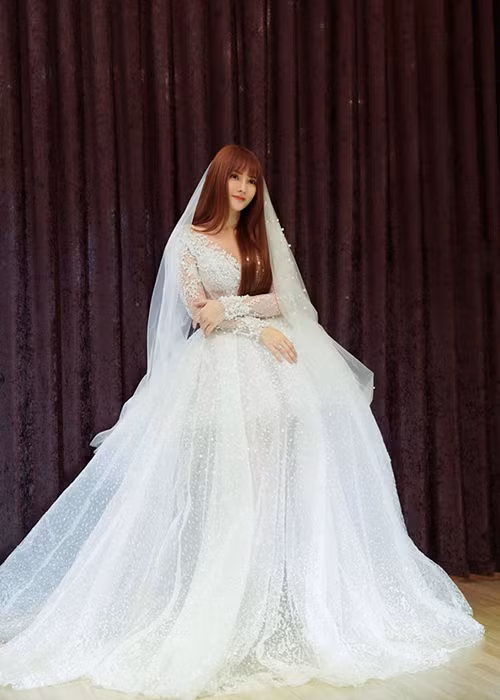 Quản lí truyền thông của Thu Thuỷ - stylist Nguyễn Thiện Khiêm phủ nhận tin đồn Thu Thủy mang bầu. Anh cho biết, nữ ca sĩ đang rất muốn có thêm con nhưng duyên chưa đến.