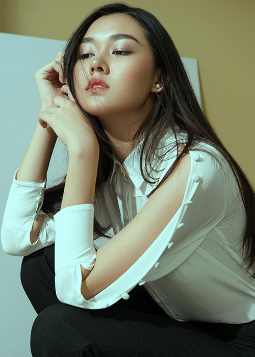 Cựu hot girl trường Phan Đình Phùng chia sẻ, cô bén duyên với việc làm mẫu và bắt đầu trở thành freelance model từ năm 16 tuổi.