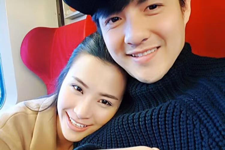 Đông đảo đồng nghiệp, người hâm mộ ngưỡng mộ Đông Nhi và Ông Cao Thắng đã có một tình yêu đẹp trong suốt 10 năm qua.