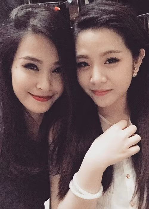 Đông Nhi thường xuyên gặp gỡ em gái của Ông Cao Thắng.