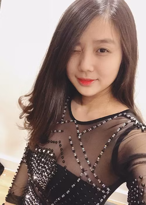 Nhan sắc của Hoàng Ngọc khi đã là bà mẹ hai con nhận được nhiều lời khen ngợi.