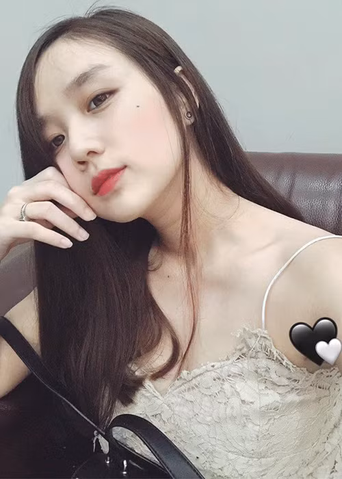 Hoàng Ngọc luôn ủng hộ mọi quyết định của Hoài Lâm.