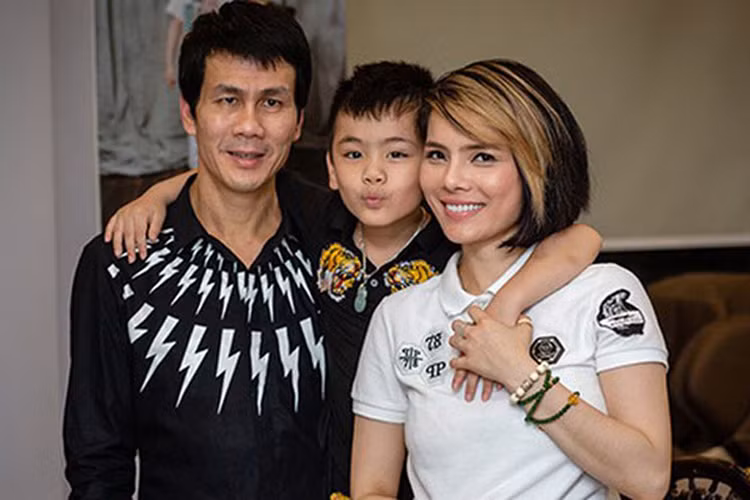 Trong cuộc phỏng vấn trên Dân Việt năm 2015, Kiều Thanh kể chồng của cô là một người rất hâm mộ, thần tượng cô. Ảnh: Khám phá