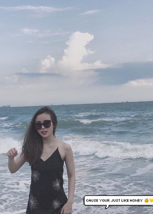 Trong khi Hoài Lâm muốn theo đuổi dòng nhạc hip hop, Hoàng Ngọc vẫn duy trì công việc bán hàng online.