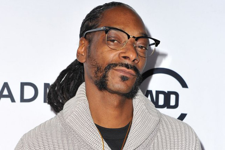 Rõ ràng, huyền thoại rap người Mỹ Snoop Dogg lắm tài nhưng nhiều tật.