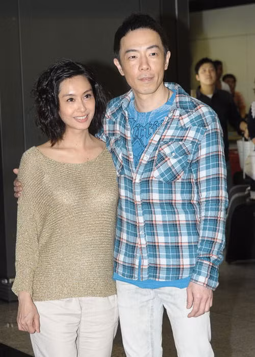 Về phía Chu Ân, cô kết hôn với nhạc sĩ Huỳnh Quán Trung vào năm 2012 sau 14 năm hẹn hò.