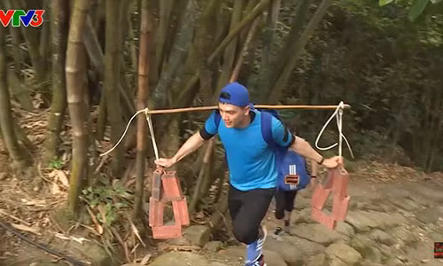 Kho nhu sao Viet tham gia gameshow: Sai mot ly di mot dam-Hinh-3