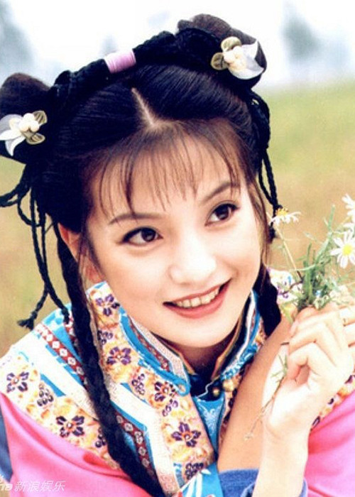 Vai "Én Nhỏ" đưa Triệu Vy từ một cô sinh viên vô danh đến nữ diễn viên trẻ triển vọng của làng giải trí Hoa ngữ.