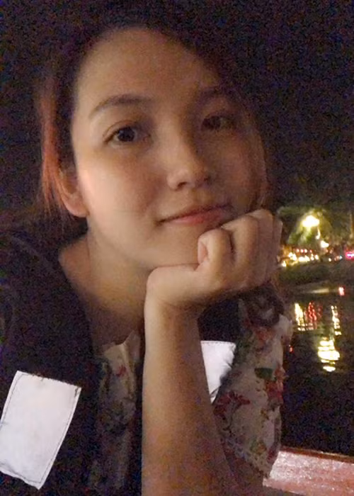 Hồi tháng 6 vừa qua, khi bị một số cư dân mạng nghi cưới chạy bầu, Thụy Vy không ngại đáp trả.