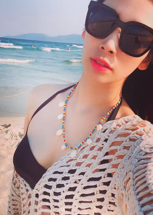 Ngoài công việc ở đài truyền hình, Anh Thư còn kinh doanh ăn uống.