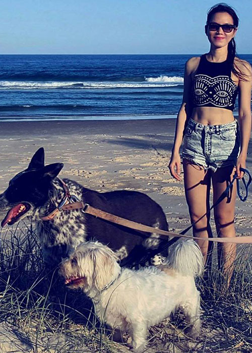 Hồng Nhung không hoạt động trong showbiz sau khi kết hôn với Anh Tuấn.