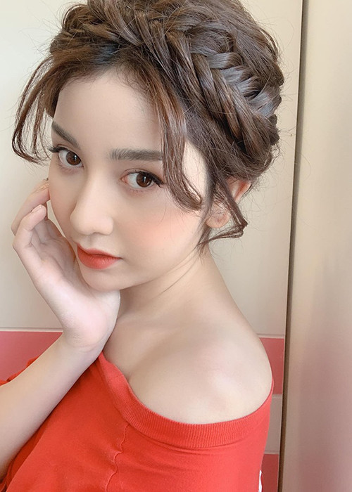 Angelploy mong muốn về hẳn Việt Nam tham gia đóng phim.