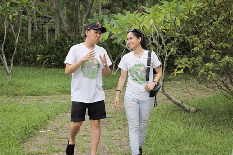 Không còn yêu, Anh Đức và Lâm Vỹ Dạ vẫn là bạn bè. Hiện tại, cả hai vẫn làm chung với nhau nhiều chương trình. Ảnh: Zing