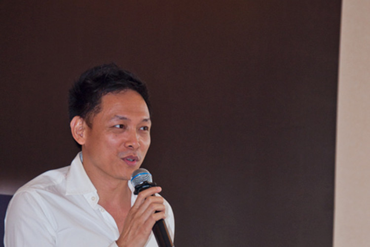 Tháng 6/năm 2012, đạo diễn Ngô Quang Hải trình báo anh bị trộm dọn sạch nhà khi ra ngoài ăn tối. Ảnh: Dân Việt