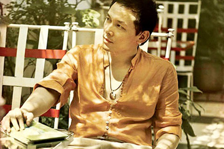 Đạo diễn Ngô Quang Hải cho biết, nhà bị cắt khóa, két sắt có 22.000 USD, 400 triệu đồng, xe máy, laptop, máy quay phim, máy ảnh đều “biến mất”. Tổng số tài sản bị mất trị giá hơn 1 tỷ đồng. Ảnh: Tiền Phong