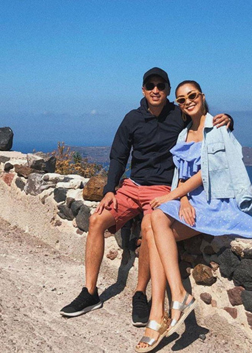 Với Tăng Thanh Hà, cô kết hôn với Louis Nguyễn cách đây 7 năm. Hiện tại, cuộc sống của người đẹp vô cùng viên mãn. Hà Tăng được chồng cưng chiều, gia đình chồng yêu mến. Gia đình của cô cũng đủ nếp đủ tẻ. Ảnh: