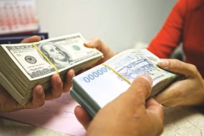 Người cho vay tiền đầu năm, đầu tháng sẽ khiến tiền bạc của mình phân tán, mất lộc, cả năm không giữ được tiền, tới khi đi đòi nợ mãi không được còn có nguy cơ mất trắng, thậm chí còn dễ gây mất hòa khí.