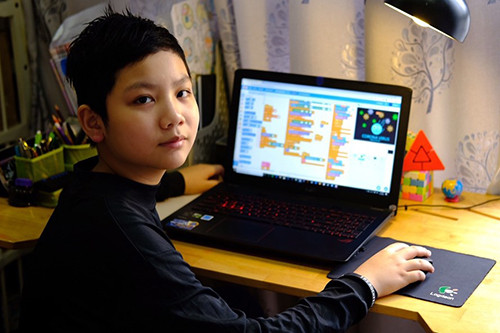 Dieu gi khien game “Danh bay COVID-19” cua cau be lop 5 hap dan?