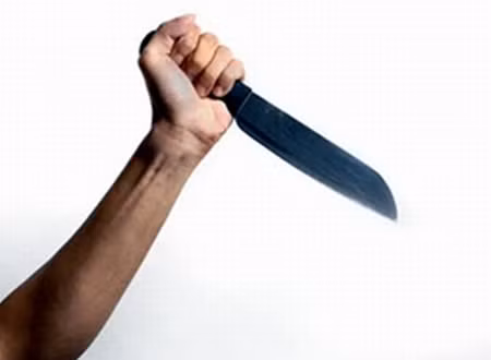 Do mâu thuẫn cá nhân, nam công nhân đã dùng dao sát hại bạn (Ảnh minh họa).