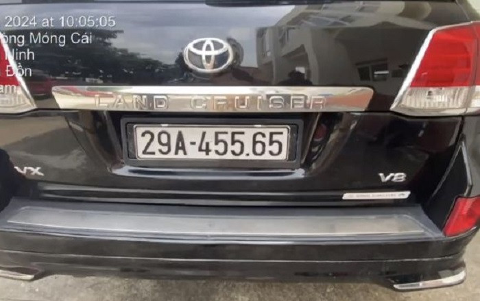 Xe ca nhan tu lat bien doi lot xe bien xanh co quan trung uong-Hinh-2