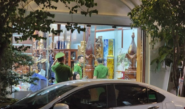 Thái Bình: Giám đốc doanh nghiệp vận tải La “điên” bị bắt Thai Binh: Giam doc doanh nghiep van tai La “dien” bi bat