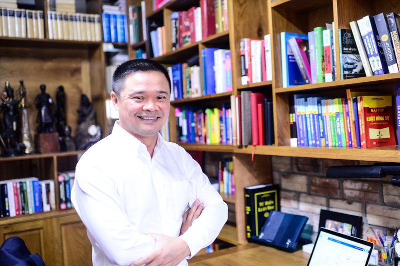 Lanh dao co quan bao chi truoc thach thuc “Toa soan so”-Hinh-3