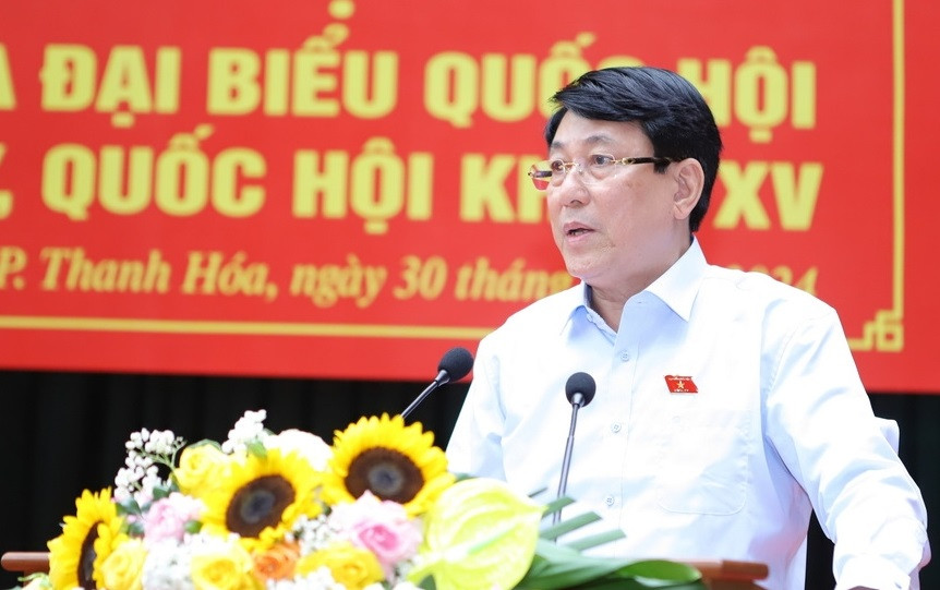 Thuong truc Ban Bi thu Luong Cuong tiep xuc cu tri TP Thanh Hoa