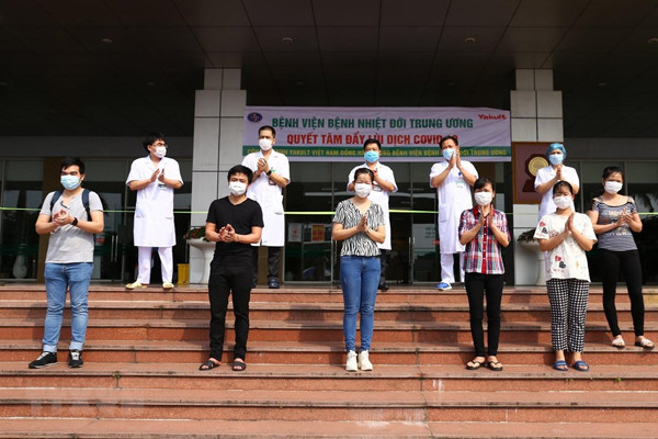 Them 4 benh nhan COVID-19 khoi benh, chi con 31 ca dang dieu tri