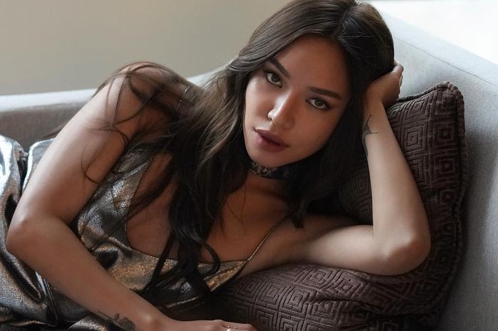 Hiện tại, Karraminah đang theo đuổi công việc người mẫu và diễn xuất tại Manila (Philipines).