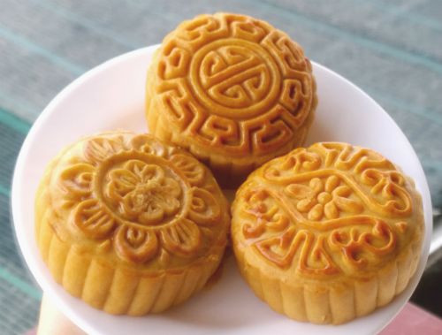 Hoc cach lam banh trung thu bang noi com dien sieu don gian-Hinh-6