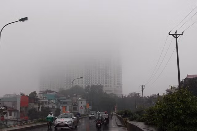 Không chỉ COVID-19, dân Hà Nội đối phó các dịch bệnh gì lúc này? - Hình 3 Khong chi COVID-19, dan Ha Noi doi pho cac dich benh gi luc nay?-Hinh-3