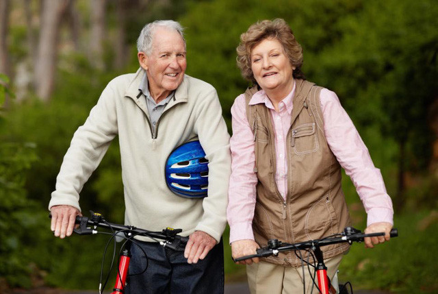 Duy trì cân nặng hợp lý: Thừa cân, béo phì có thể làm tăng nguy cơ mắc ung thư tuyến tụy. Vì thế, việc tập luyện thể dục thường xuyên sẽ giúp chúng ta duy trì được cân nặng hợp lý, làm giảm nguy cơ mắc ung thư tuyến tụy cũng như nhiều loại bệnh khác.