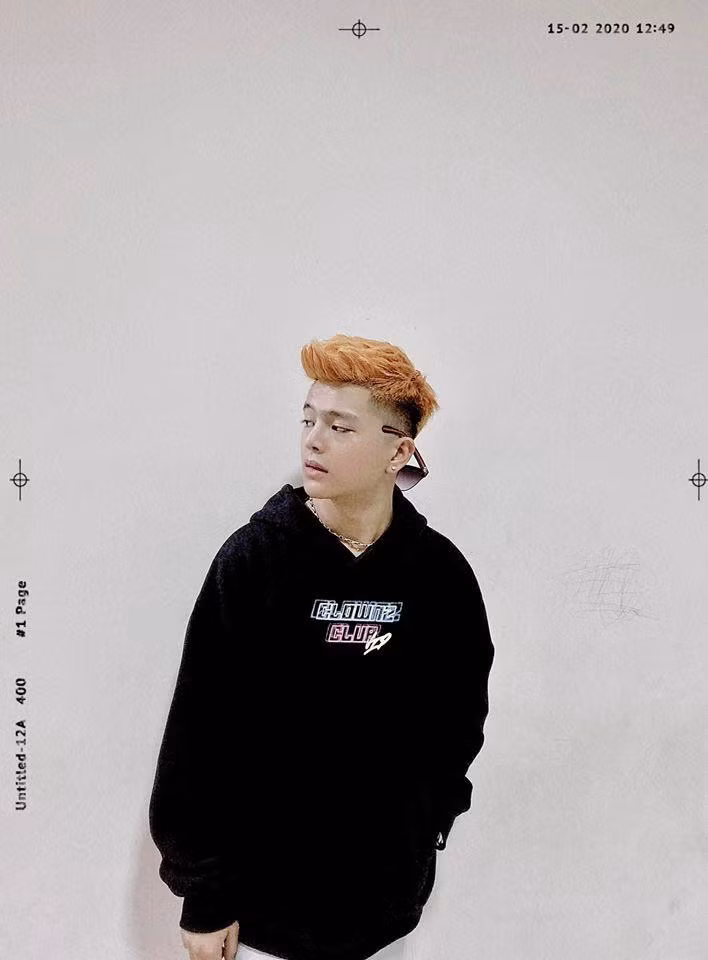 Quang Anh thường mặc theo phong cách hip-hop "cực ngầu".