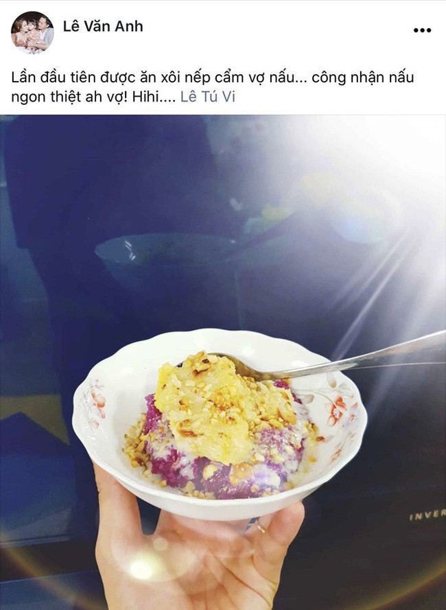 Nhân dịp nghỉ dịch Văn Anh mới lần đầu tiên được ăn xôi nếp cẩm bà xã Tú Vi nấu.