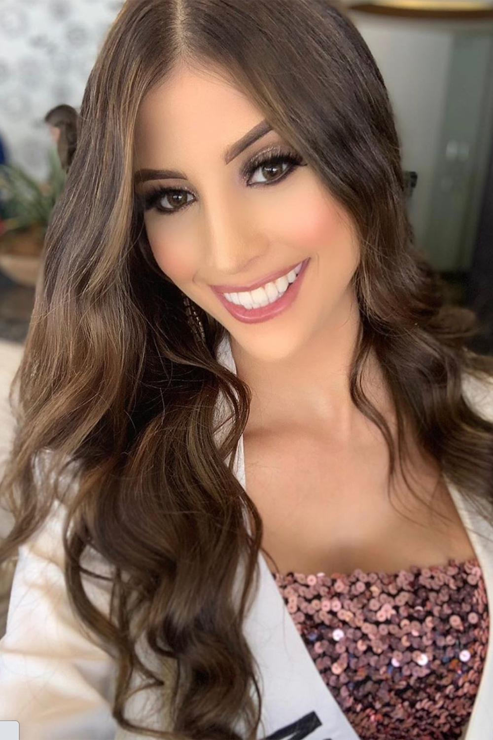 Tân Hoa hậu Trái đất Venezuela thích những môn thể thao vận động cường độ mạnh như bơi lội, chạy bộ, trượt tuyết...